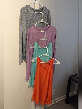 Athletic Works Lot of 4 Workout Tops XL (16-18)